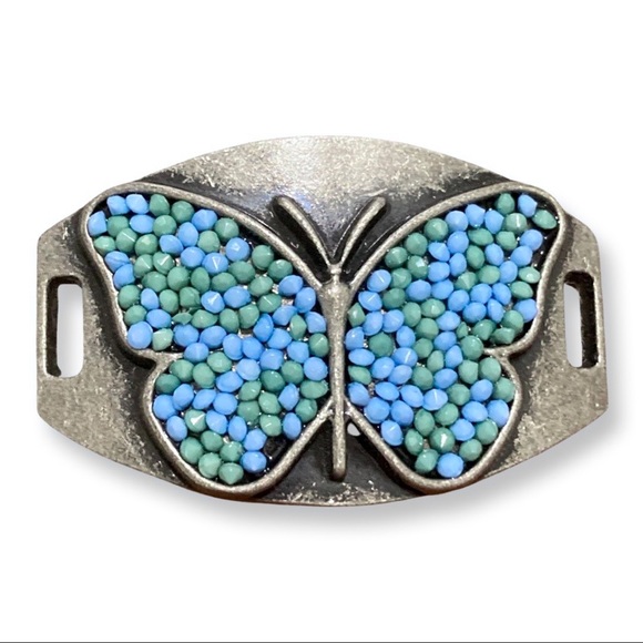 Butterfly 🦋 Shoelace Accessory (Shoes Not Included) - Picture 2 of 8